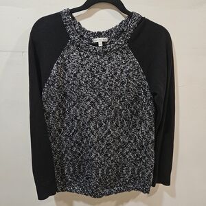 Calvin Klein Jeans Knitted Sweater — White, Gray, Black, and Silver Thread sizeL